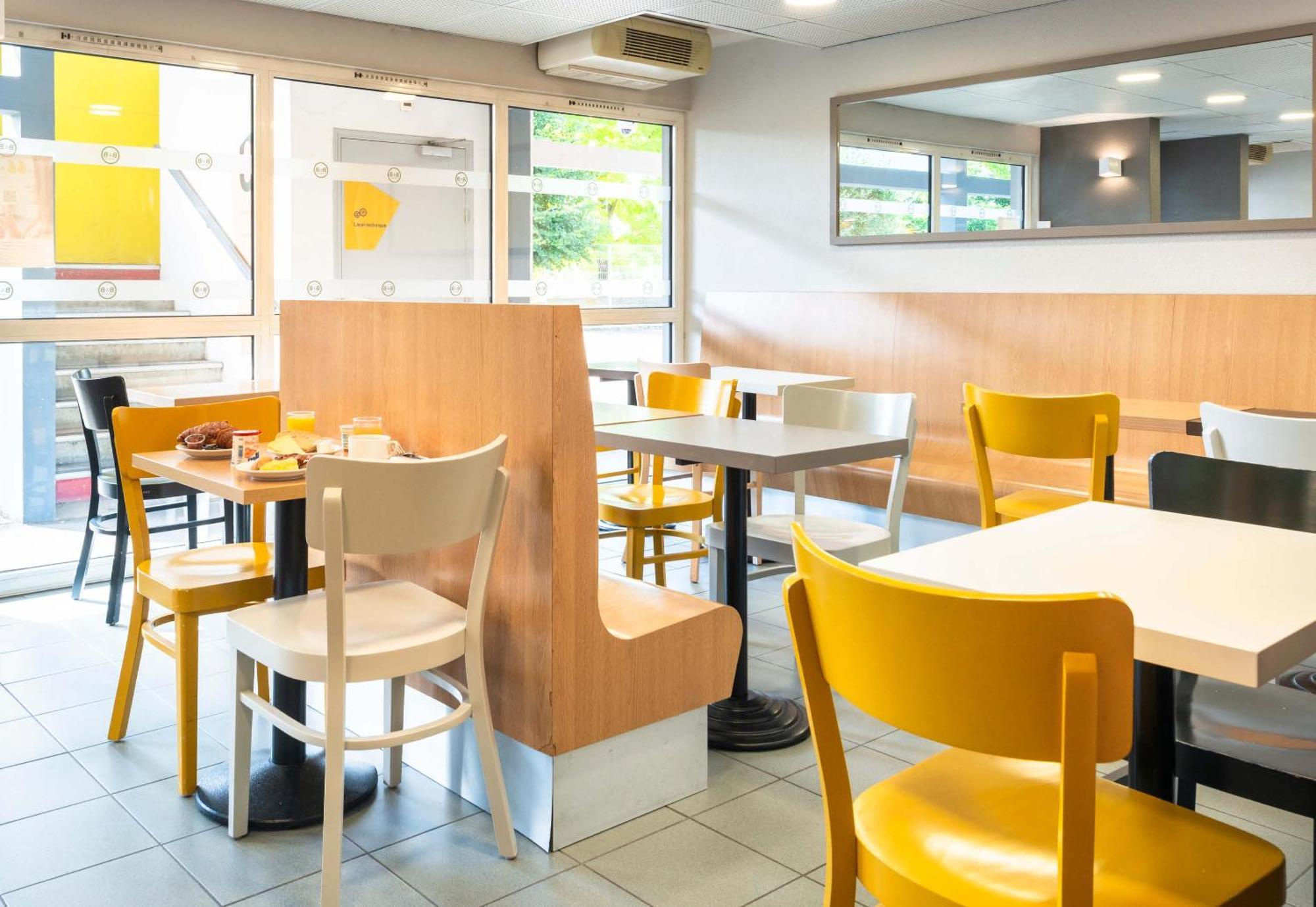 Parc Expos La Beaujoire Hotel 2*